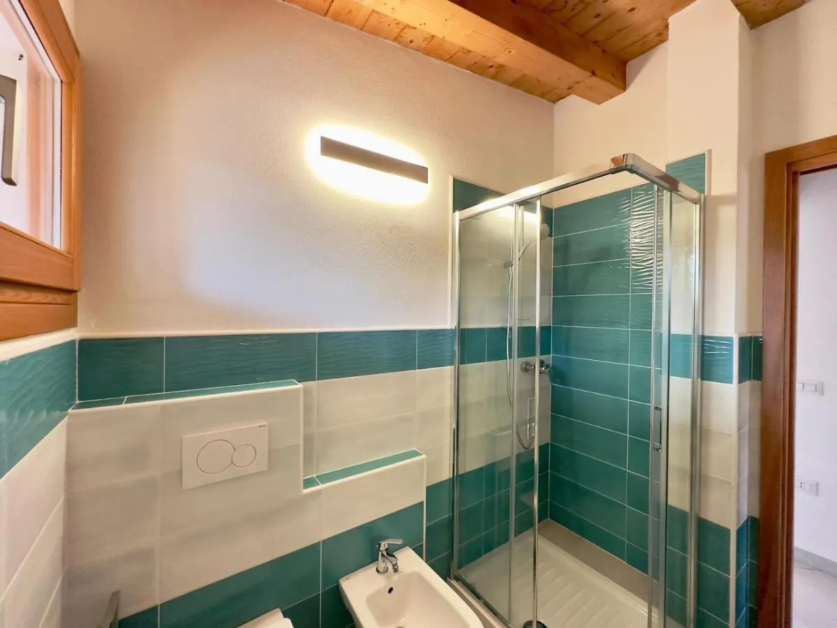 Villa Indipendente, Rena Majore